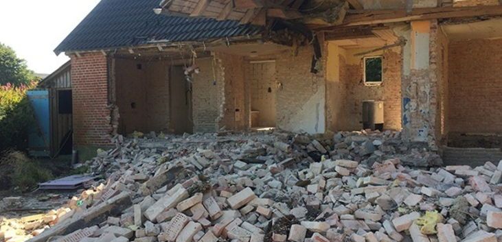 Autoriseret selektiv nedbrydning: sikker, målrettet og miljøvenlig renovering